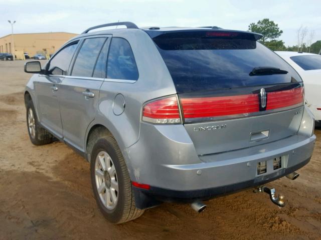 2LMDU68C67BJ25469 - 2007 LINCOLN MKX SILVER photo 3