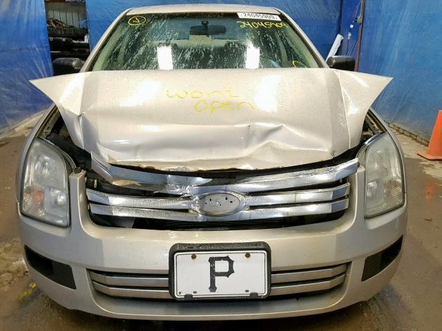 3FAHP06Z89R103917 - 2009 FORD FUSION S CREAM photo 9