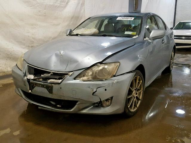 JTHCK262665001126 - 2006 LEXUS IS 250 BLUE photo 2