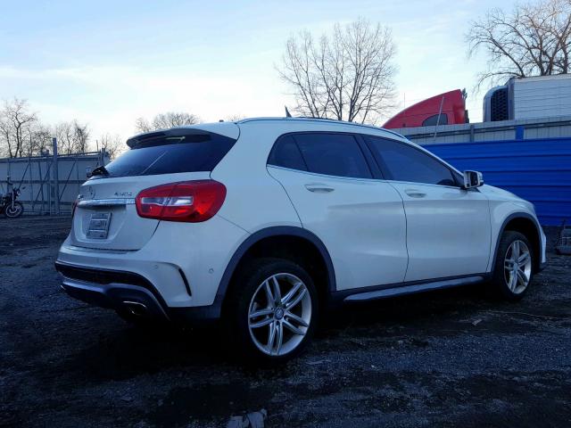 WDCTG4GB0FJ173523 - 2015 MERCEDES-BENZ GLA 250 4M WHITE photo 4