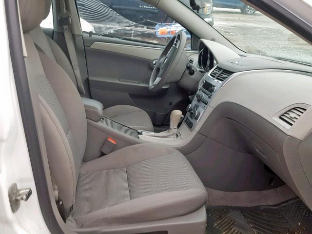 1G1ZA5EU0CF347061 - 2012 CHEVROLET MALIBU LS WHITE photo 5