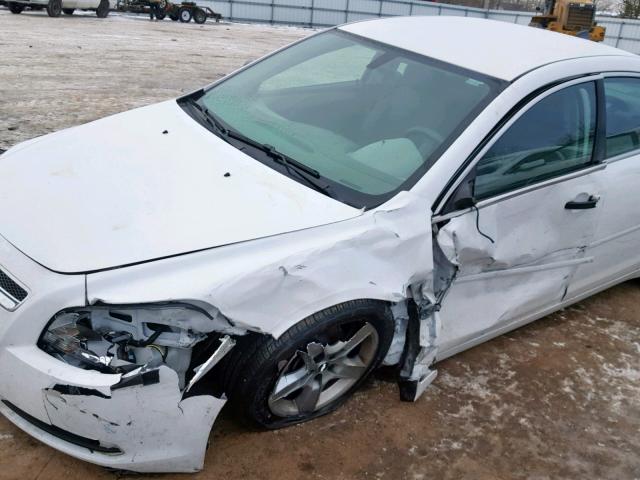 1G1ZA5EU0CF347061 - 2012 CHEVROLET MALIBU LS WHITE photo 9