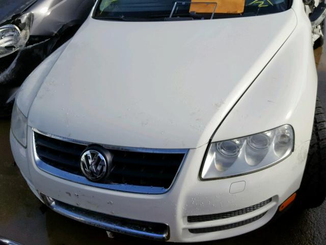 WVGCM67L94D038180 - 2004 VOLKSWAGEN TOUAREG 4. WHITE photo 7