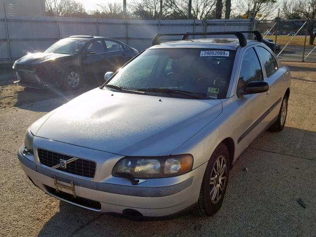 YV1RS61T042401212 - 2004 VOLVO S60 SILVER photo 2