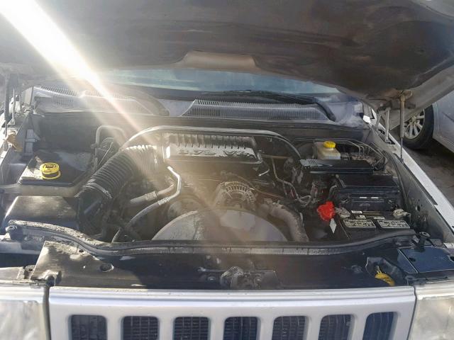 1J8HH48K16C340699 - 2006 JEEP COMMANDER Gümüş foto 7