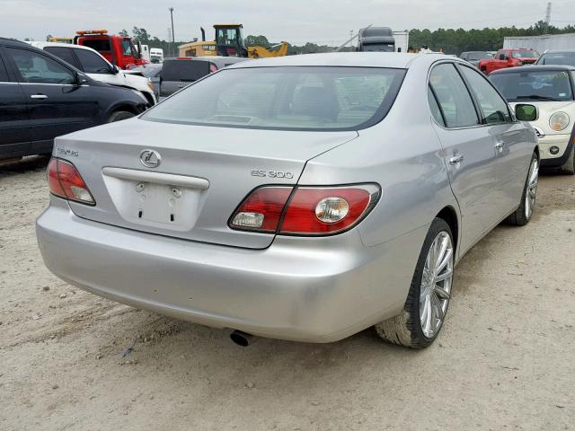 JTHBF30G120026212 - 2002 LEXUS ES 300 SILVER photo 4