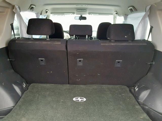 JTLZE4FEXFJ074472 - 2015 TOYOTA SCION XB WHITE photo 9