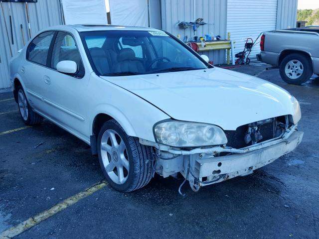 JN1CA31D41T604098 - 2001 NISSAN MAXIMA GXE WHITE photo 1