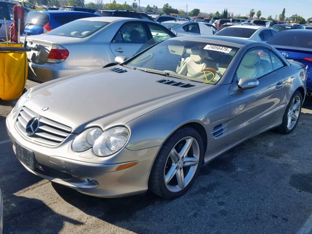 WDBSK75F94F076326 - 2004 MERCEDES-BENZ SL 500 GOLD photo 2