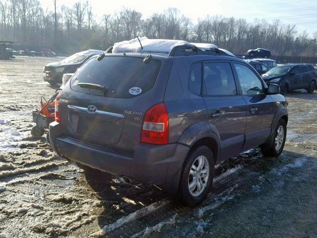 KM8JN12D78U774323 - 2008 HYUNDAI TUCSON SE GRAY photo 4