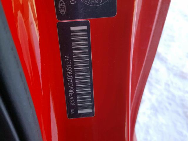 KNAFU6A24D5651574 - 2013 KIA FORTE EX RED photo 10