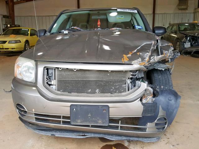 1B3HB28B08D532918 - 2008 DODGE CALIBER TAN photo 9