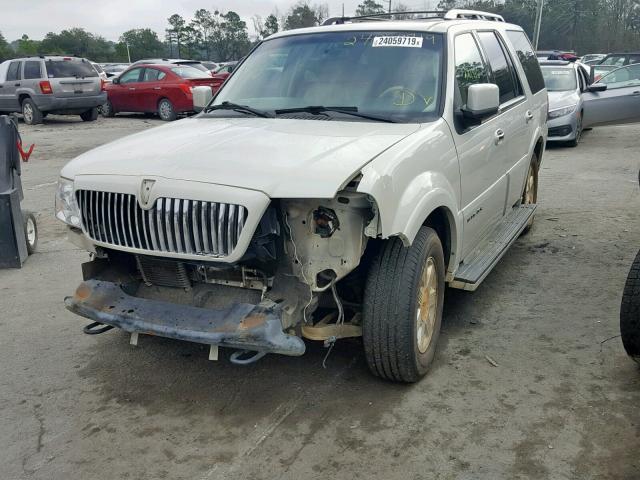 5LMFU28586LJ22504 - 2006 LINCOLN NAVIGATOR BEIGE photo 2