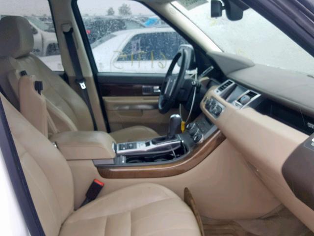 SALSK2D41DA809351 - 2013 LAND ROVER RANGE ROVE WHITE photo 5