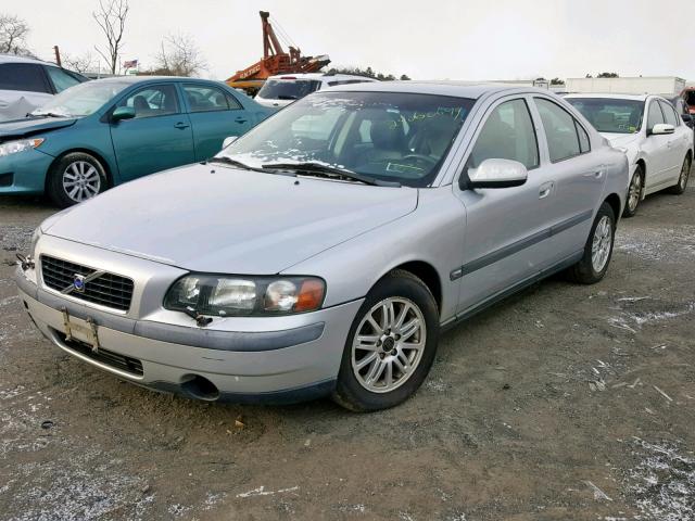 YV1RS61T532256179 - 2003 VOLVO S60 SILVER photo 2