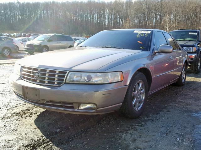 1G6KY5493WU917428 - 1998 CADILLAC SEVILLE ST GRAY photo 2