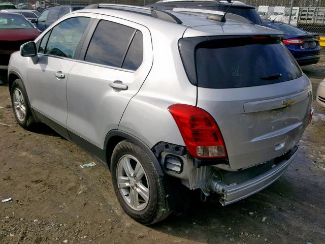 3GNCJLSB6FL253823 - 2015 CHEVROLET TRAX 1LT SILVER photo 3