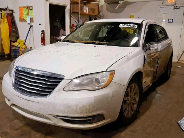 1C3CCBBB0EN100712 - 2014 CHRYSLER 200 TOURIN WHITE photo 2