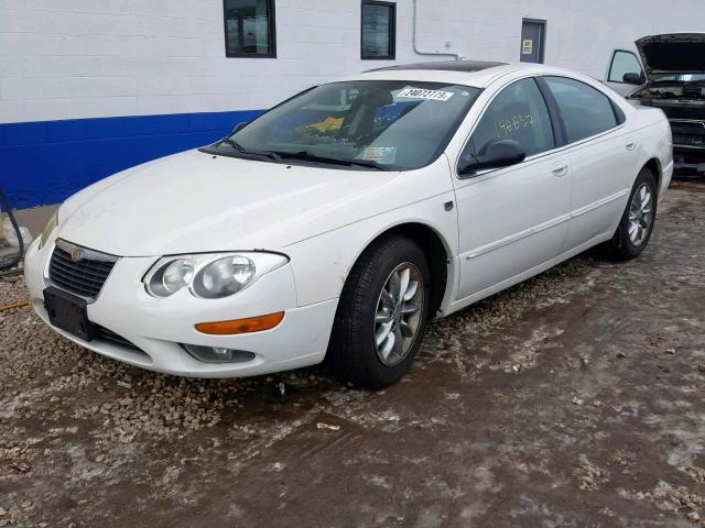 2C3HE66G64H620370 - 2004 CHRYSLER 300M WHITE photo 2