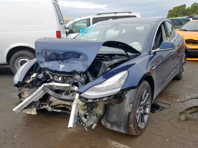 5YJ3E1EB8JF118685 - 2018 TESLA MODEL 3 BLUE photo 2