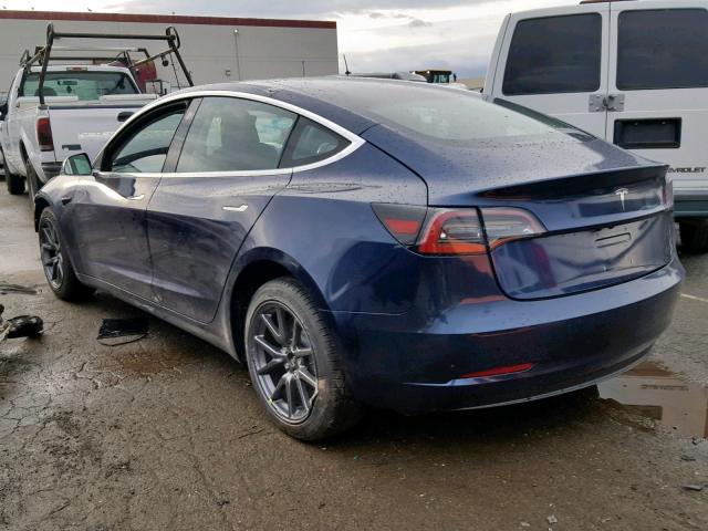 5YJ3E1EB8JF118685 - 2018 TESLA MODEL 3 BLUE photo 3