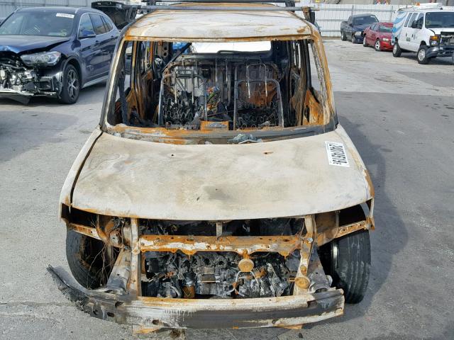 JTLKT324140148685 - 2004 TOYOTA SCION XB 黑色 照片 9