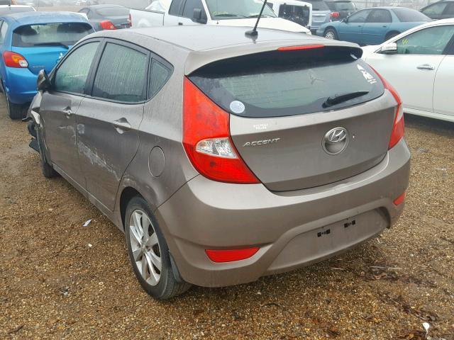 KMHCU5AE0DU090821 - 2013 HYUNDAI ACCENT GLS GOLD photo 3