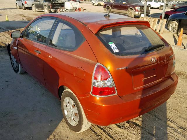 KMHCM3AC8AU166140 - 2010 HYUNDAI ACCENT BLU ORANGE photo 3