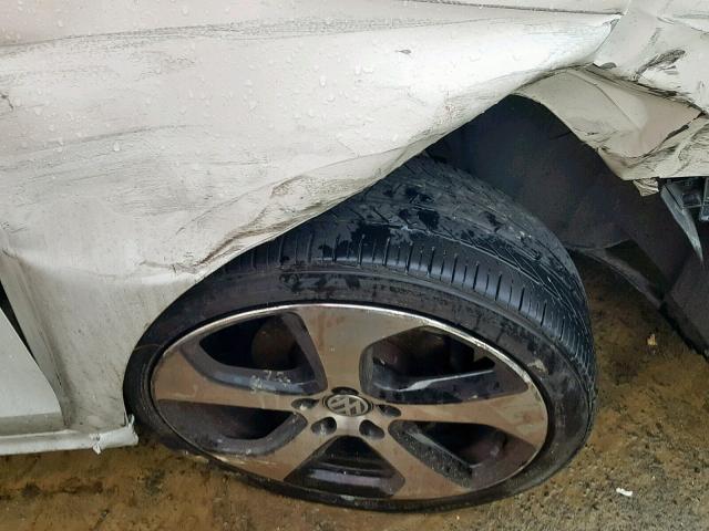 3VW2K7AJXBM042305 - 2011 VOLKSWAGEN JETTA BASE 白色 照片 9