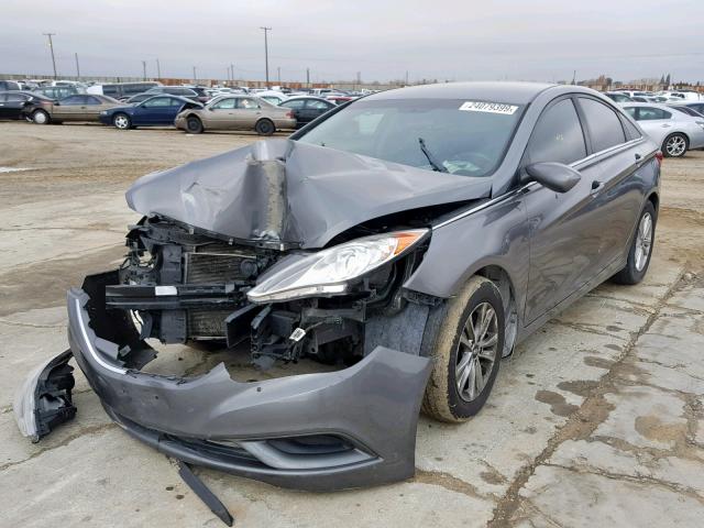 5NPEB4AC0BH176469 - 2011 HYUNDAI SONATA GLS GRAY photo 2