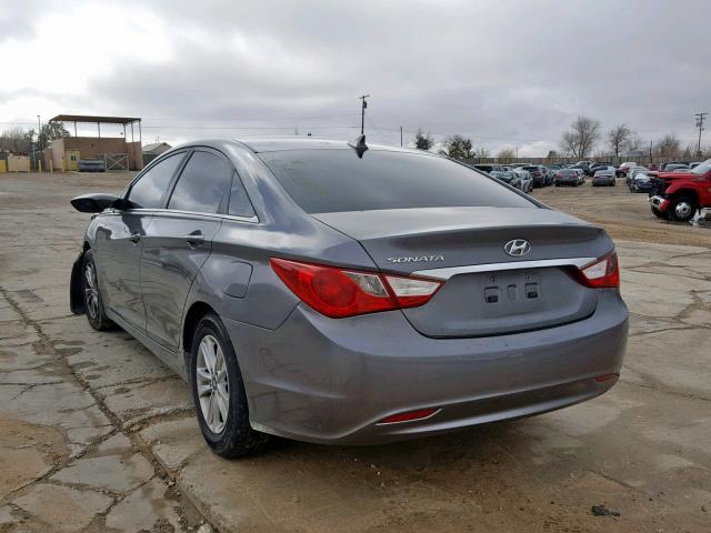 5NPEB4AC0BH176469 - 2011 HYUNDAI SONATA GLS GRAY photo 3