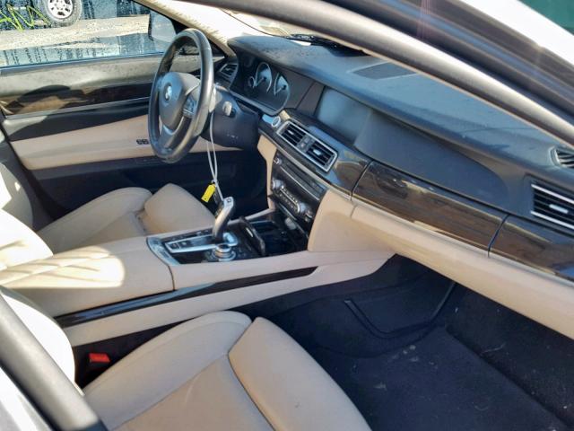 WBAKB4C58CC575609 - 2012 BMW 740 LI GRAY photo 5