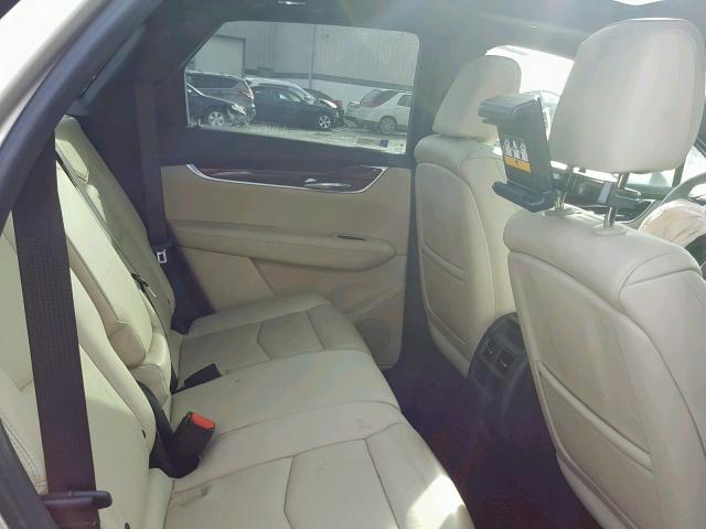 1GYKNBRS2HZ197197 - 2017 CADILLAC XT5 LUXURY GOLD photo 6