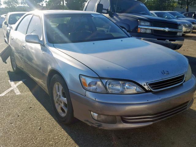 JT8BF28G815111483 - 2001 LEXUS ES 300 GOLD photo 1