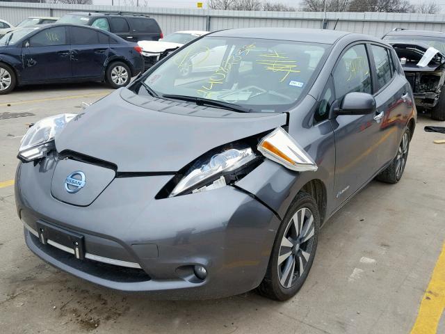 1N4BZ0CP6HC300942 - 2017 NISSAN LEAF S GRAY photo 2