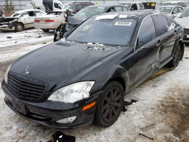 WDDNG86X77A108713 - 2007 MERCEDES-BENZ S 550 4MAT BLACK photo 2