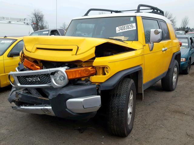 JTEBU11F770058151 - 2007 TOYOTA FJ CRUISER YELLOW photo 2