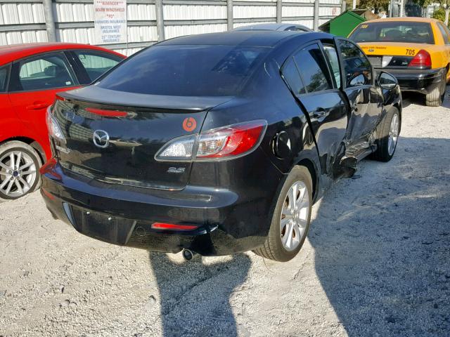 JM1BL1S63A1344568 - 2010 MAZDA 3 S BLACK photo 4