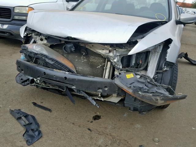 1HGCP26459A070312 - 2009 HONDA ACCORD LXP SILVER photo 9