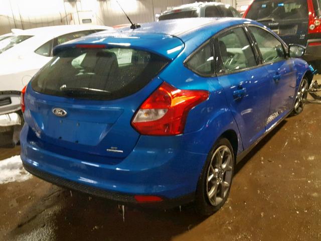 1FADP3K24EL270003 - 2014 FORD FOCUS SE BLUE photo 4