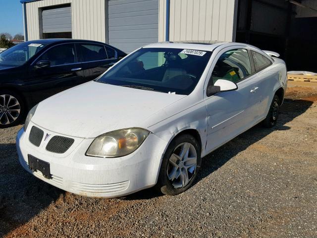 1G2AL18F987211182 - 2008 PONTIAC G5 WHITE photo 2