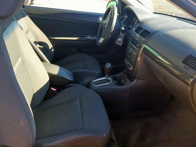 1G2AL18F987211182 - 2008 PONTIAC G5 WHITE photo 5