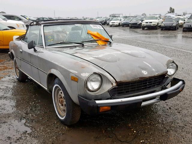 124CS20157642 - 1978 FIAT SPYDER GRAY photo 1