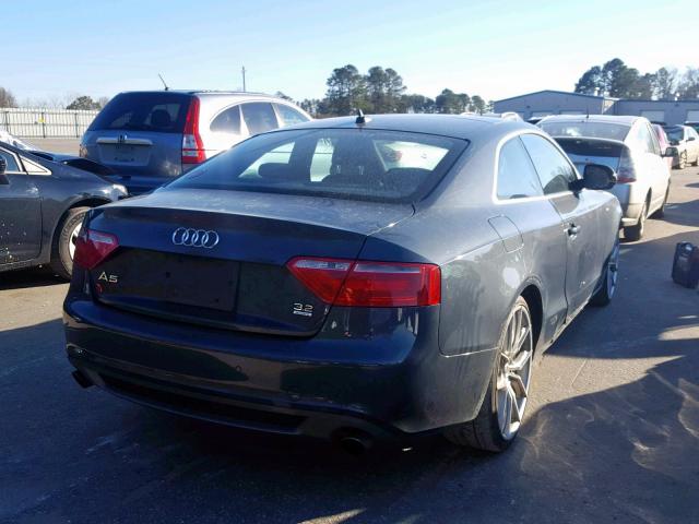 WAUDK78T09A009482 - 2009 AUDI A5 QUATTRO GRAY photo 4