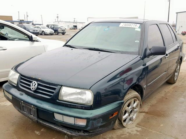 3VWSA81H1WM157936 - 1998 VOLKSWAGEN JETTA GLS GREEN photo 2