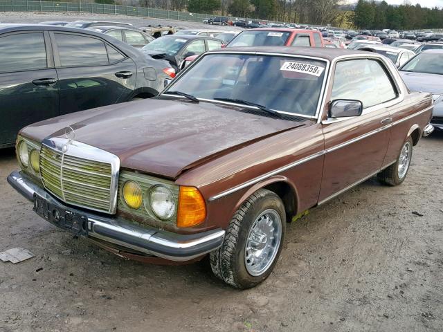 12304310010148 - 1978 MERCEDES-BENZ C 280 BROWN photo 2