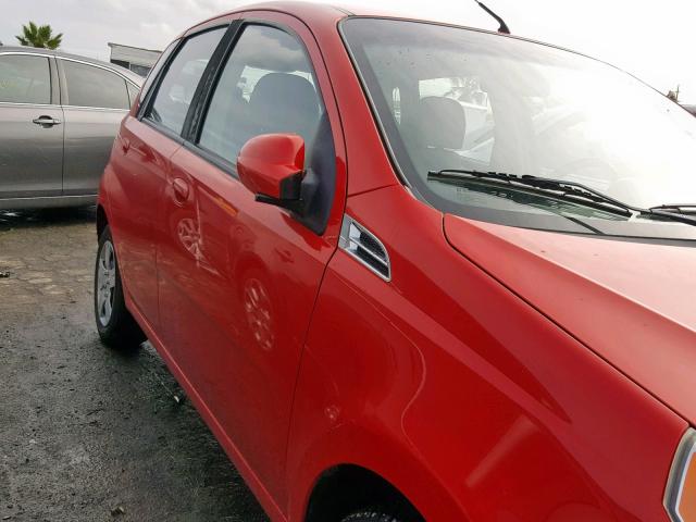 KL1TD6DE6BB155502 - 2011 CHEVROLET AVEO LS RED photo 9