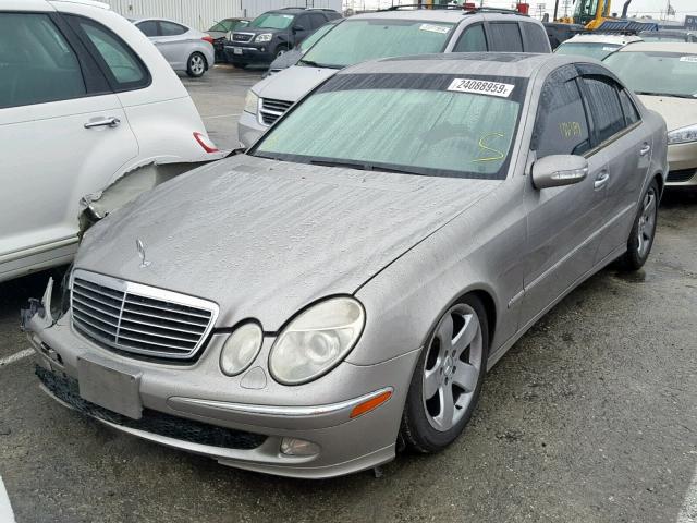 WDBUF65J44A444114 - 2004 MERCEDES-BENZ E 320 SILVER photo 2