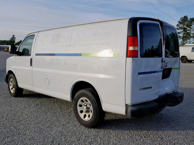 1GCUGADX6A1143718 - 2010 CHEVROLET EXPRESS G1 WHITE photo 3