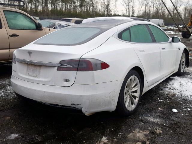 5YJSA1E17GF156173 - 2016 TESLA MODEL S Սպիտակ լուսանկար 4